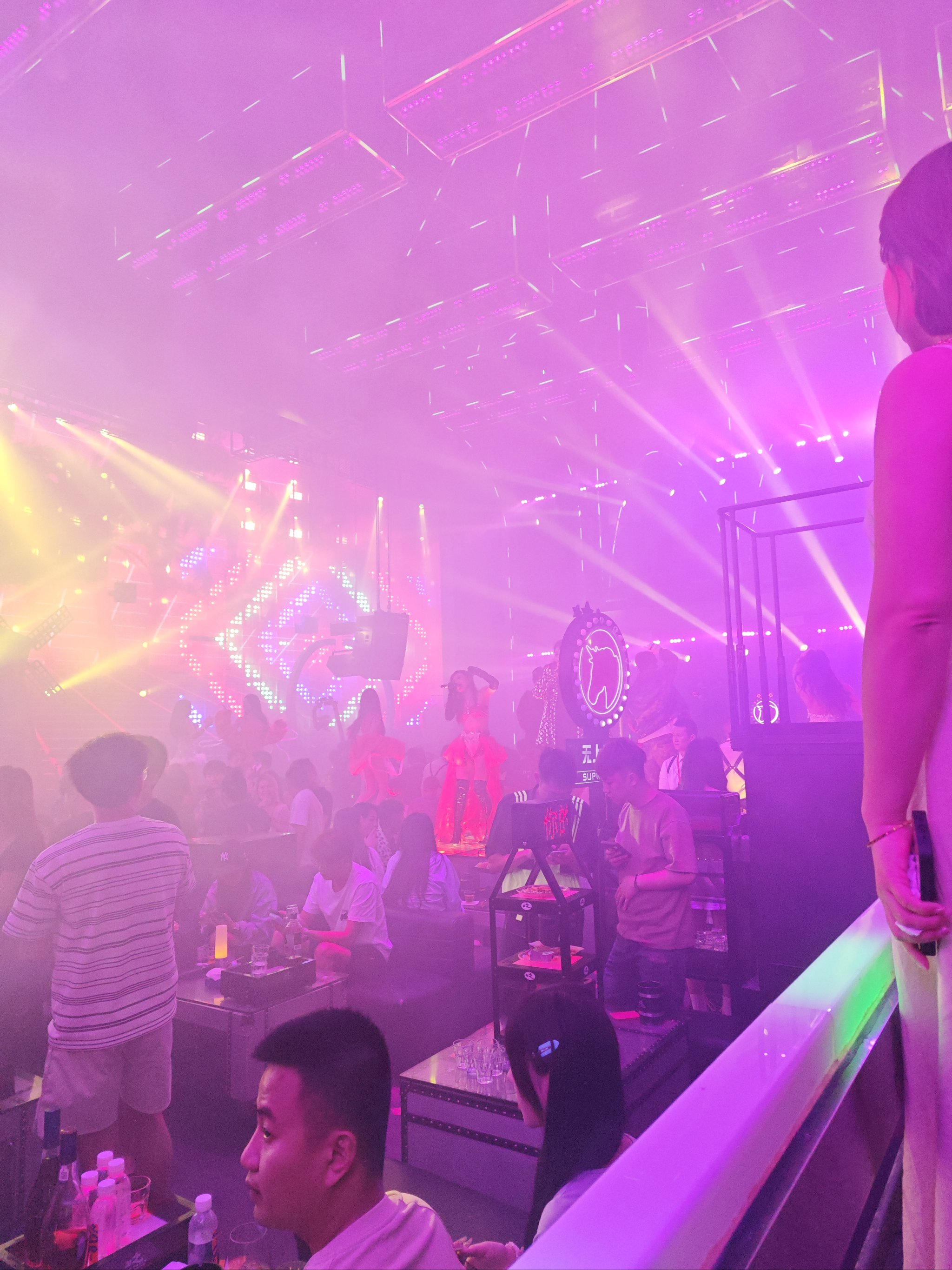 河池商务ktv低端场所推荐-南丹县ktv预定